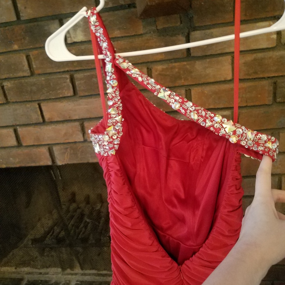 Prom / Pageant Dress - Picture 3 of 4